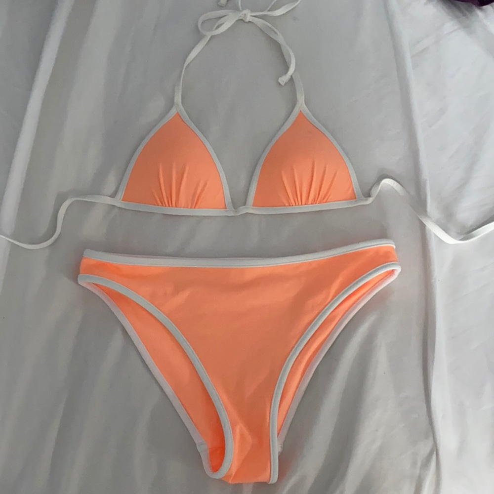 H&M coral bikini set